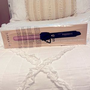 Foxy Bae Curling Wand